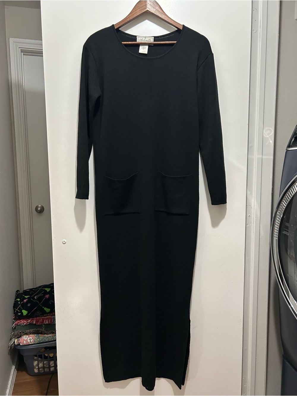 Vintage Antonella Made in Italy Black Merino Wool Blend Dress – M